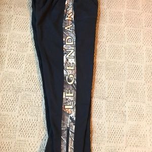 Mens Legendary Whitetail sweat pants size Large